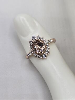 Swarovski Crystal Elements Rose Gold Statement Ring Pink Champagne Size 7.75